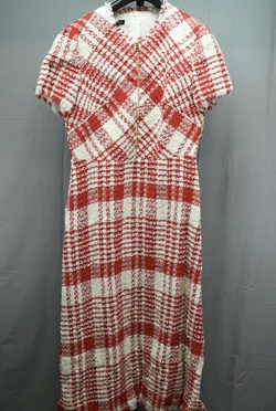 Escada Red Size 6 Straight Dress on Queenly