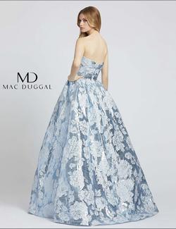 Mac Duggal Blue Size 0 Shiny Ball gown on Queenly