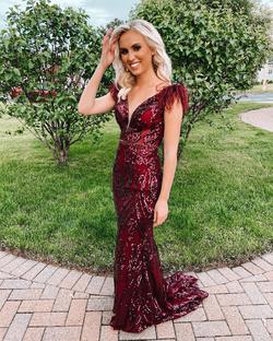 Jovani Red Size 0 Plunge Burgundy Straight Dress on Queenly