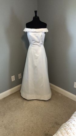 Bianchi White Size 8 Prom A-line Dress on Queenly
