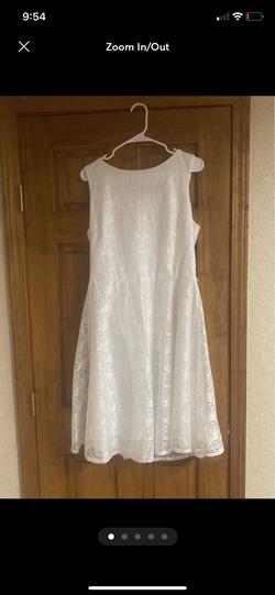 Danny and Nicole White Size 16 Belt Sorority Formal A-line Dress on Queenly