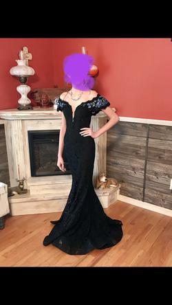 Ellie Wilde Black Size 00 Prom Mermaid Dress on Queenly