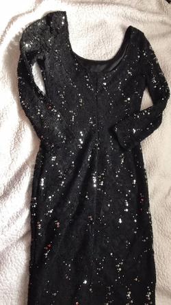Bailey blue Black Size 2 Wedding Guest Holiday Cocktail Dress on Queenly