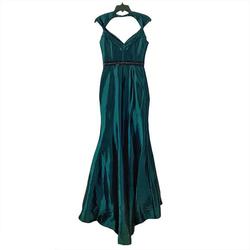 Style 12118L Mac Duggal Green Size 2 Cap Sleeve Belt Flare Mermaid Dress on Queenly