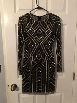 Gianni Bini Black Size 4 Holiday Bodycon Cocktail Dress on Queenly