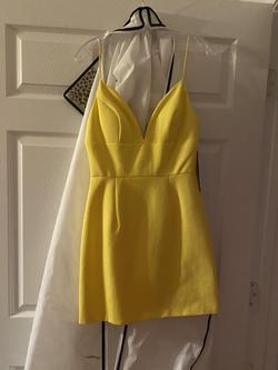 Sherri Hill Yellow Size 4 Mini Bodycon Cocktail Dress on Queenly