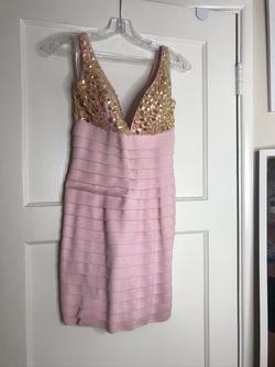 Sherri Hill Pink Size 4 V Neck Bodycon Homecoming Cocktail Dress on Queenly