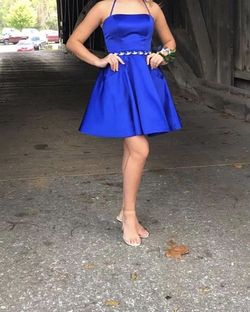 Sherri Hill Blue Size 0 Halter Homecoming Cocktail Dress on Queenly