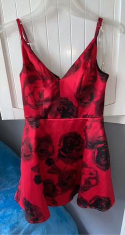 Red Size 6 A-line Dress on Queenly
