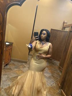 Terani Couture Gold Size 12 $300 Plus Size Mermaid Dress on Queenly