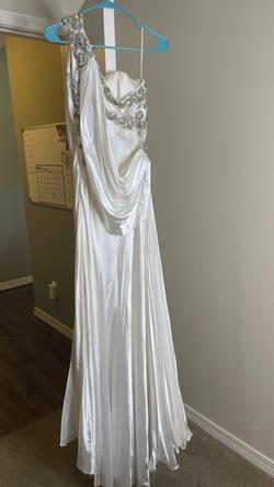 Mac Duggal White Size 2 One Shoulder Prom Train Dress on Queenly
