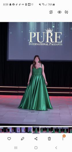 MacDuggle  Green Size 4 Emerald Silk Ball gown on Queenly