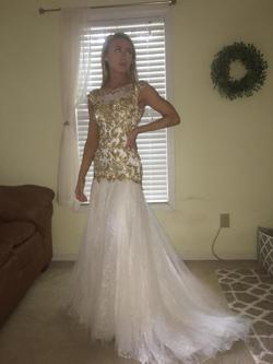Sherri Hill White Size 00 Fitted Train Dress on Queenly
