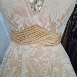 Style E45006 Jolene Nude Size 2 Prom $300 Sweetheart Cocktail Dress on Queenly