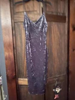 Silver Size 8 Cocktail Dress on Queenly