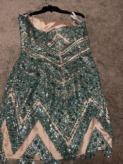 Sherri Hill Green Size 10 50 Off Holiday Euphoria Fully-beaded Cocktail Dress on Queenly