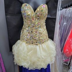 Style 11372 Tony Bowls Gold Size 0 Ruffles Jewelled Prom Cocktail Dress on Queenly