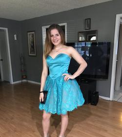 Sherri Hill Blue Size 6 Turquoise Midi Cocktail Dress on Queenly