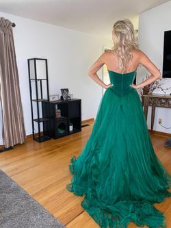 Sherri Hill Green Size 4 Strapless Prom Ball gown on Queenly