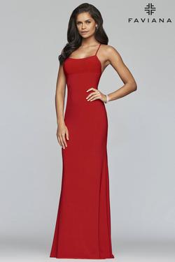Faviana Red Size 2 50 Off Straight Dress on Queenly
