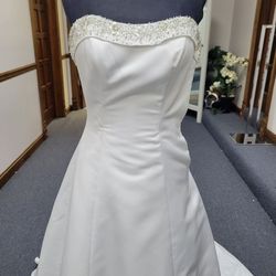 Style DAV1059 DAVINCI White Size 2 Tall Height $300 Prom A-line Dress on Queenly