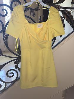 Herringstones Yellow Size 0 Party Tall Height Bodycon Cocktail Dress on Queenly