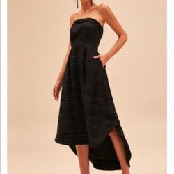 C/MEO Collective  Black Size 6 Midi Cocktail Dress on Queenly