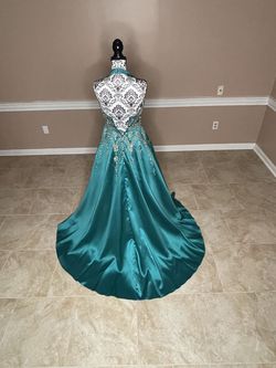 Tiffany Designs Green Size 0 Pockets Train Short Height Prom Ball gown on Queenly