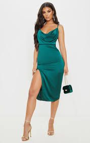 Greeni Green Size 00 Bodycon Spaghetti Strap Side Slit Ball gown on Queenly
