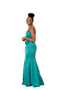 Style Ruby Socialite Fashions Green Size 10 Tall Height Strapless Prom Mermaid Dress on Queenly