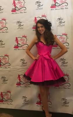 Sherri Hill Hot Pink Size 00 Black Cocktail Dress on Queenly