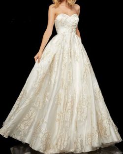 Style 52952 Sherri Hill Gold Size 10 Sweetheart Ivory Train Strapless Ball gown on Queenly