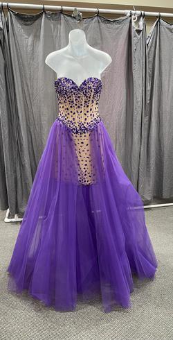 Mac Duggal Purple Size 0 Floor Length Jewelled Tulle Studded Train Dress on Queenly