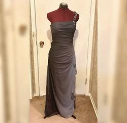 Blondie Nites Multicolor Size 4 Tall Height Bridesmaid One Shoulder Straight Dress on Queenly