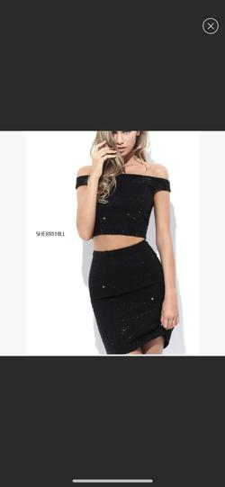 Sherri Hill Black Size 2 Holiday Cocktail Dress on Queenly