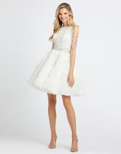 Mac Duggal White Size 4 Bridal Shower Homecoming Midi Cocktail Dress on Queenly