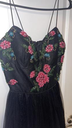 Sherri Hill Black Tie Size 8 A-line Dress on Queenly