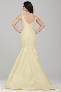 Style 32515 Jovani Yellow Size 6 Tall Height Mermaid Dress on Queenly