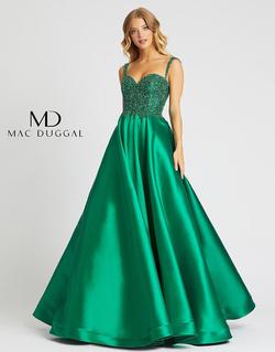 Style 67116 Mac Duggal Green Size 8 Tall Height Ball gown on Queenly