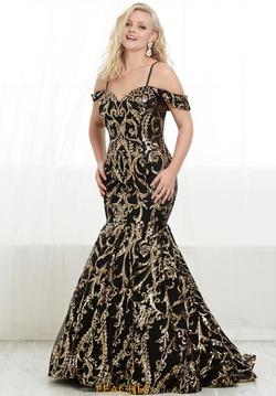 Style 16445 Tiffany Designs Black Size 14 Tall Height Mermaid Dress on Queenly