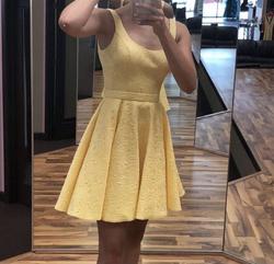 Sherri Hill Yellow Size 0 A-line Cocktail Dress on Queenly