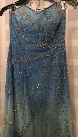 Riva Designs Blue Size 6 Strapless Train Dress on Queenly