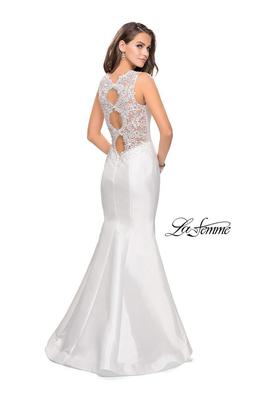 Style 25972 La Femme White Size 6 Prom Mermaid Dress on Queenly