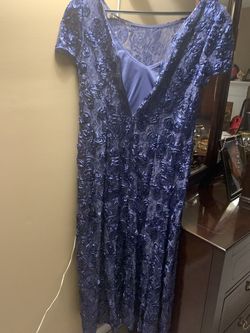Alex Blue Size 16 V Neck Wedding Guest Cocktail Straight Dress on Queenly