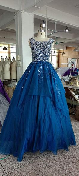 Yumin Blue Size 0 Sequin Sweet 16 Prom Ball gown on Queenly
