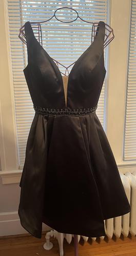 Sherri Hill Black Size 6 Pockets Sheer Cocktail Dress on Queenly