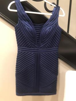 Jovani Blue Size 2 Fitted Bodycon Cocktail Dress on Queenly
