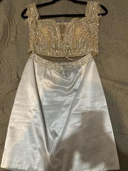 Rachel Allan Silver Size 2 Holiday Midi Cocktail Dress on Queenly