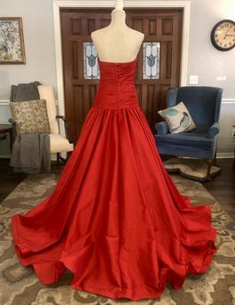 Custom Red Size 6 Pageant Prom Ball gown on Queenly