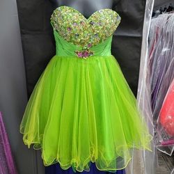 Style 4316 Alyce Green Size 2 Tall Height Strapless Prom Cocktail Dress on Queenly